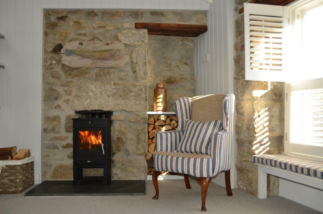 Sunny Corner Apartment Mousehole Exterior photo